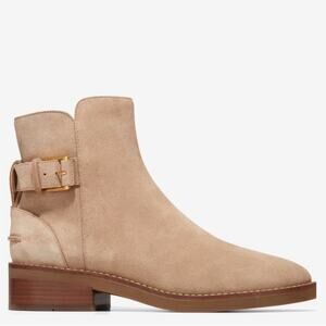 Cole Haan Hampshire Bootie Size
5 New